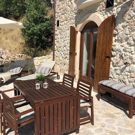 Il Terrazzo Apartment Санто Стефано ди Сесанио Екстериор снимка