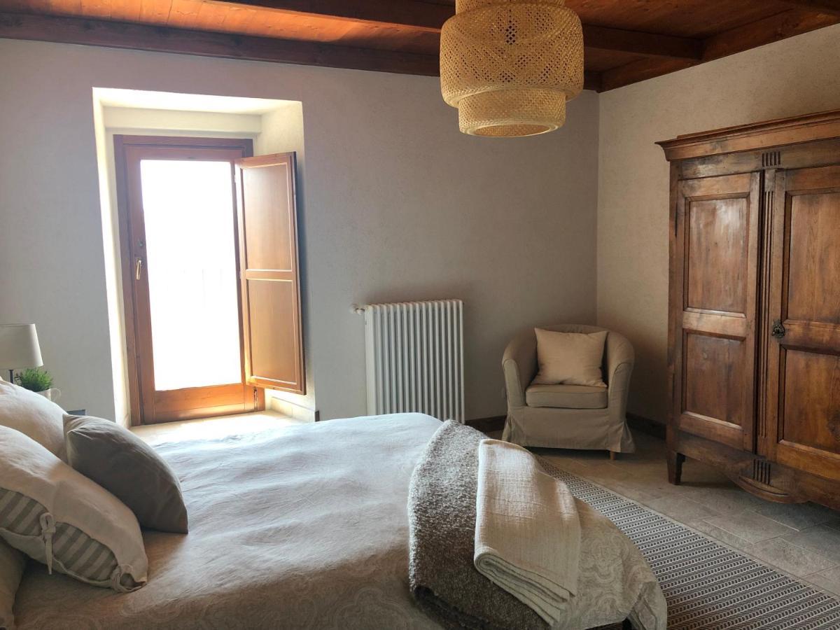 Il Terrazzo Apartment Санто Стефано ди Сесанио Екстериор снимка